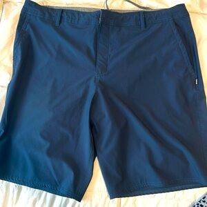 O’Neill hybrid size 40 waist shorts